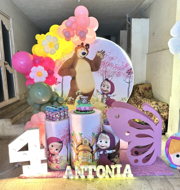 Decoración macha y oso